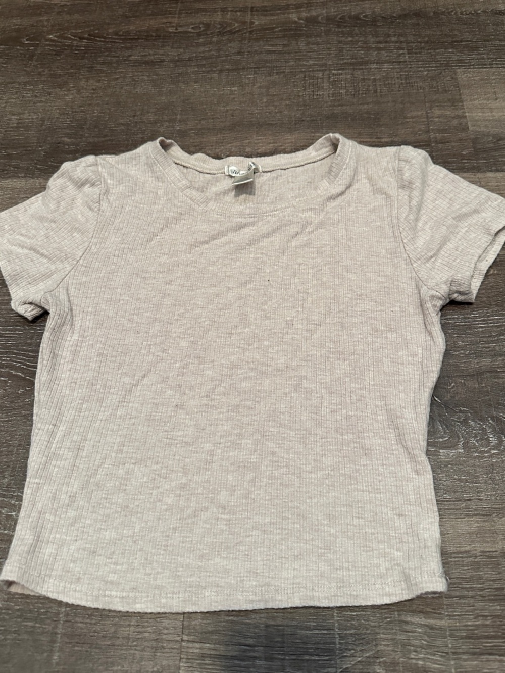 Bozzolo Neutral Ribbed Crewneck Tee in Light Taupe